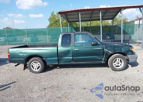 1999 Toyota Tacoma z USA, uszkodzony, nr VIN 4TAVL52N8XZ423350